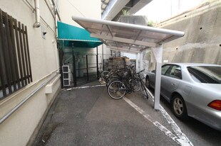 横川商店街ビルＡ棟の物件外観写真